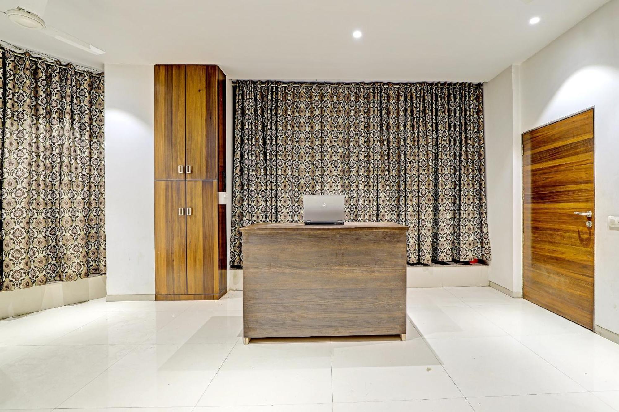 Hotel O Rishta And Jahan Banquet And Rooms Bhatha 外观 照片