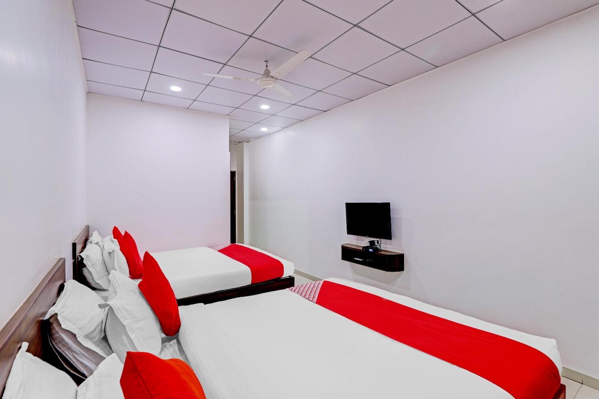 Hotel O Rishta And Jahan Banquet And Rooms Bhatha 外观 照片